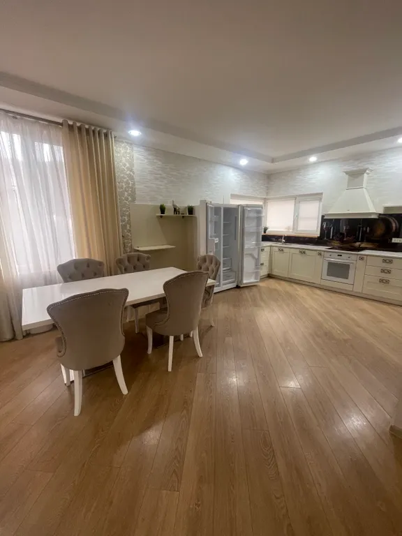 Уютный дом с видом на горы