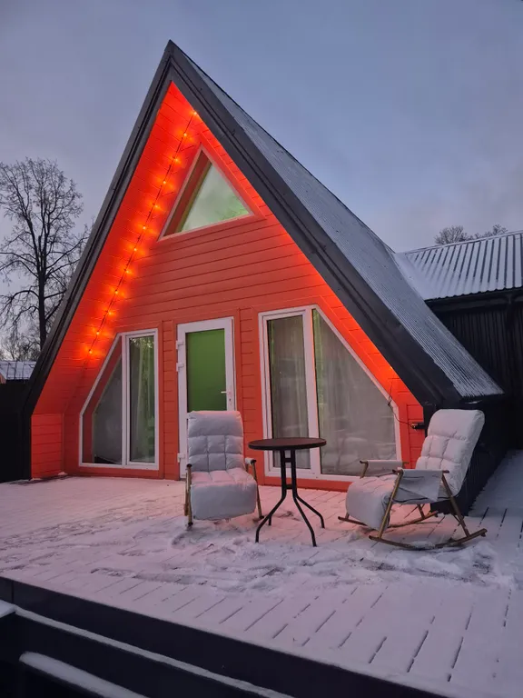 Коттедж Ретро дом с джакузи и баней на дровах — аренда посуточно в Королёв