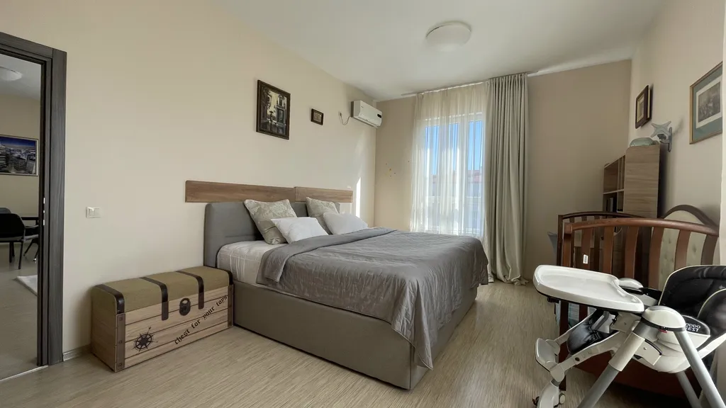 Двухкомнатный пентхаус с видом на море