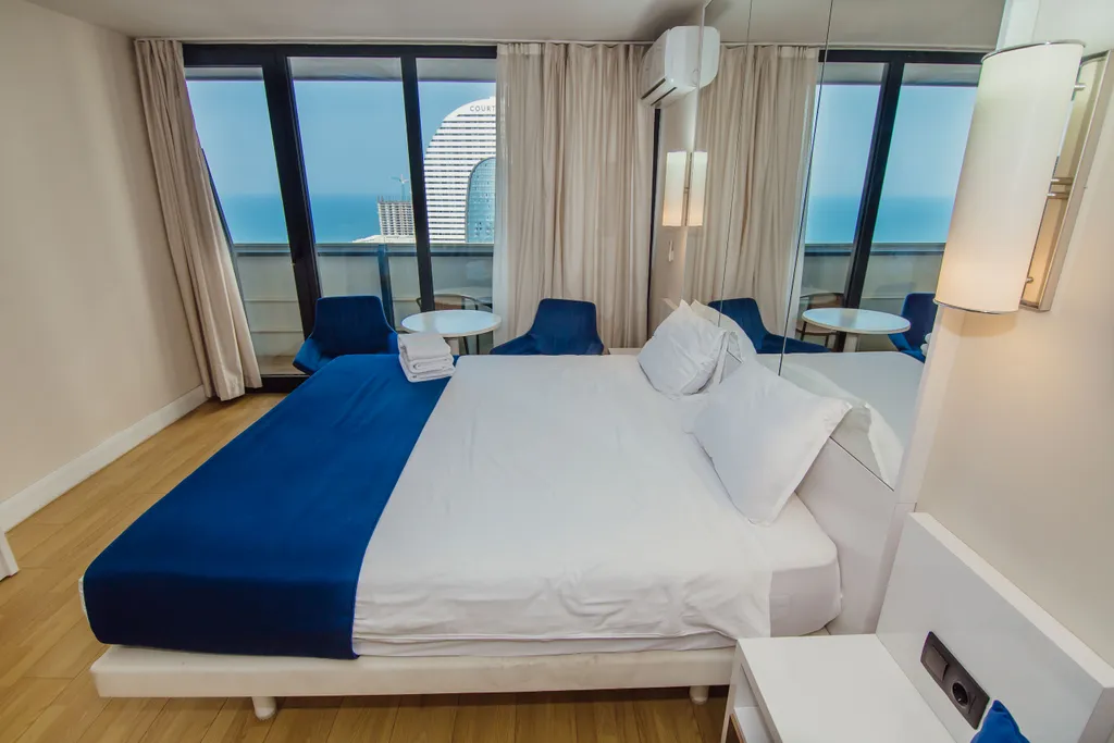 Апартамент с видом на море, первая линия