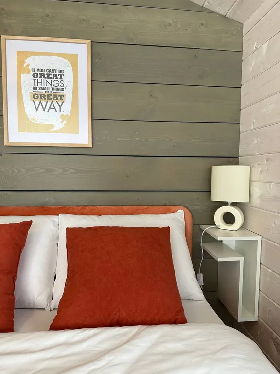 Панорамный дом с камином в престижном поселке