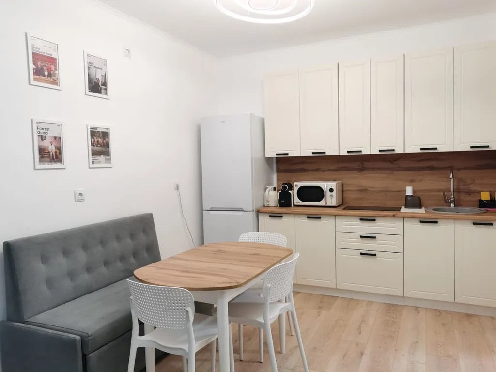 Квартира Квартира Уютная евродвушка Гранд у озера — Екатеринбург