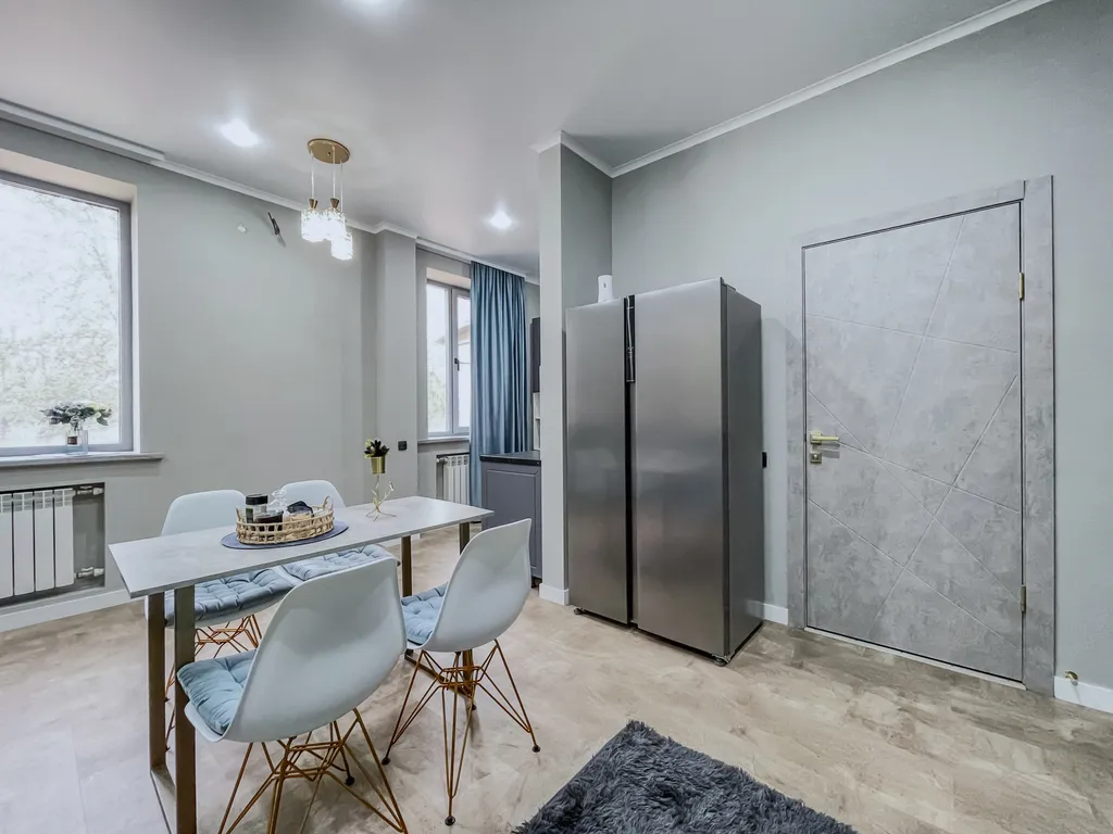 Стильная квартира с кроватью king-size