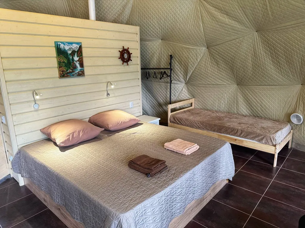 «Шале у Озера»