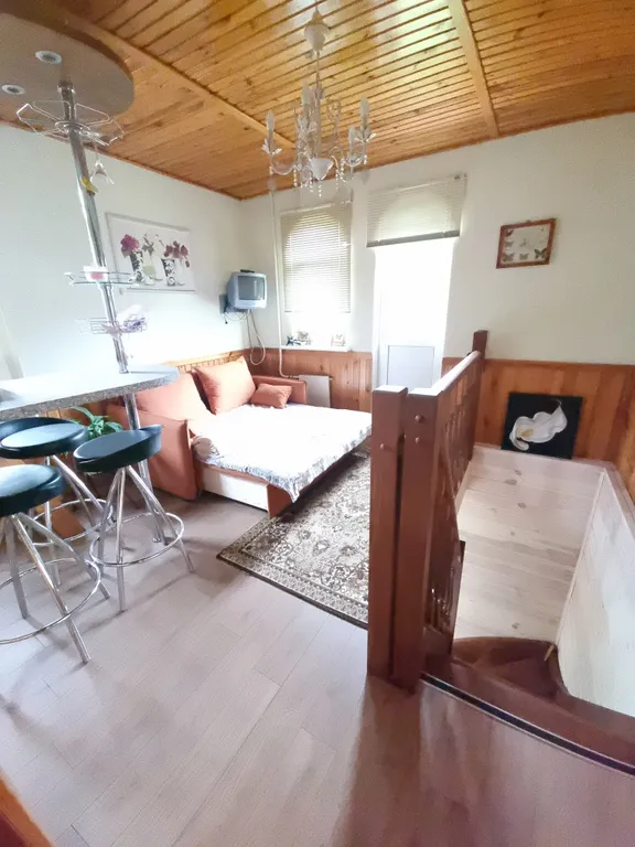 Коттедж на склоне возле Дубровского