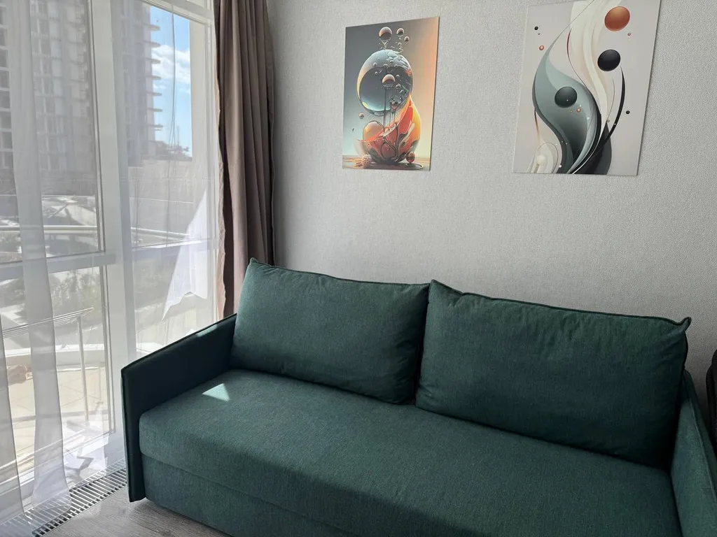 Квартира Семейная студия с балконом — аренда посуточно в Ольгинка