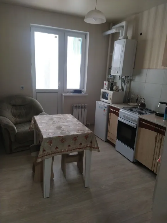 Уютная однушка в районе кировской больницы, от центра 10 минут