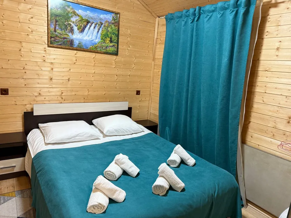 Уютный домик с видом на горы