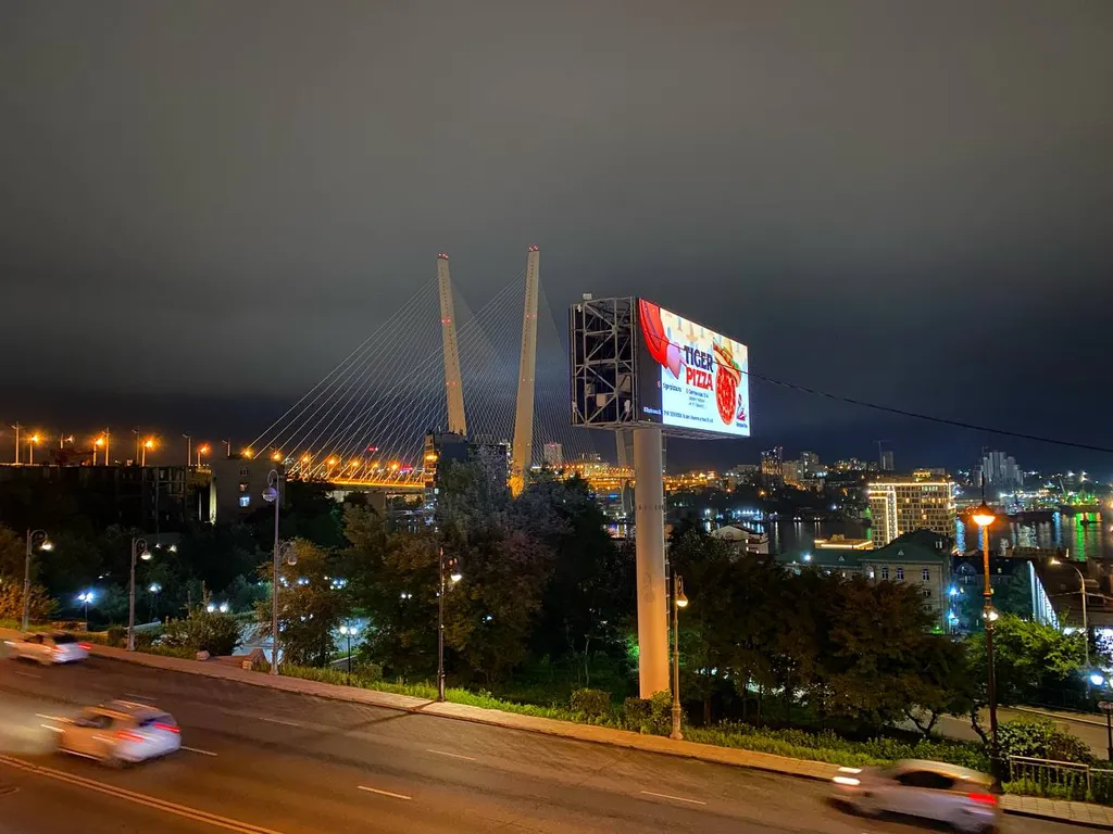 Квартира Квартира Трёхкомнатная в центре с видом на мост — Владивосток