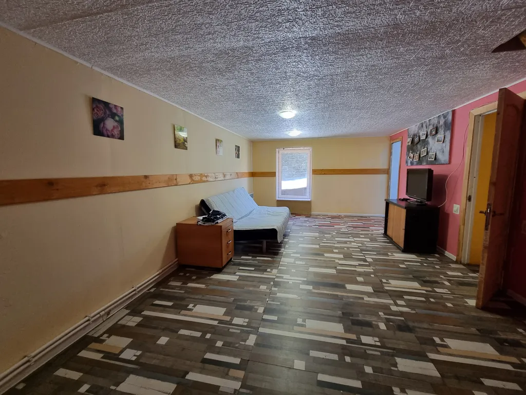 Дом с баней в сосновом парке