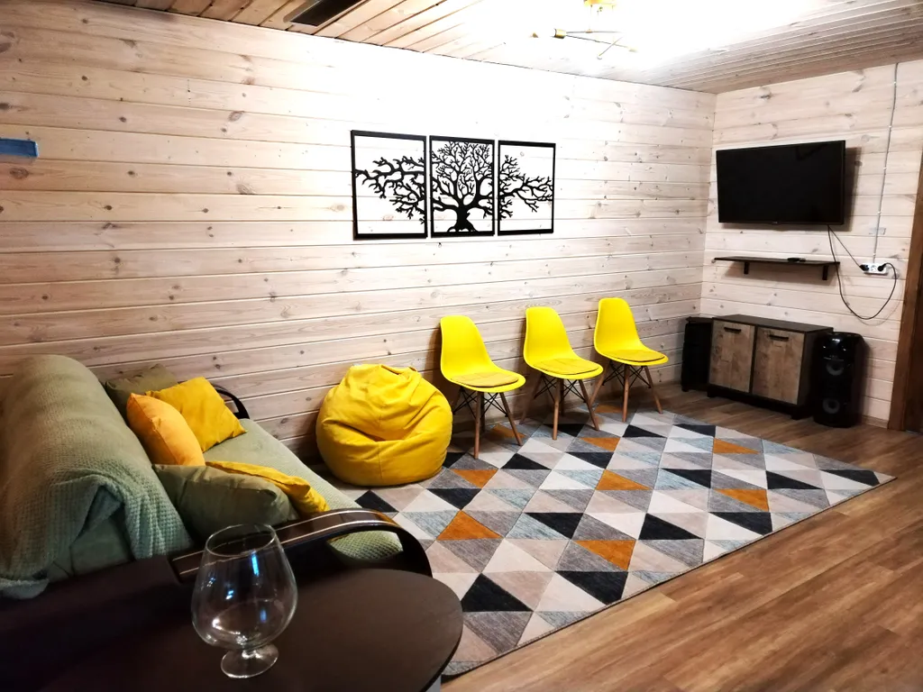 Коттедж Большой и уютный коттедж — Запорожское