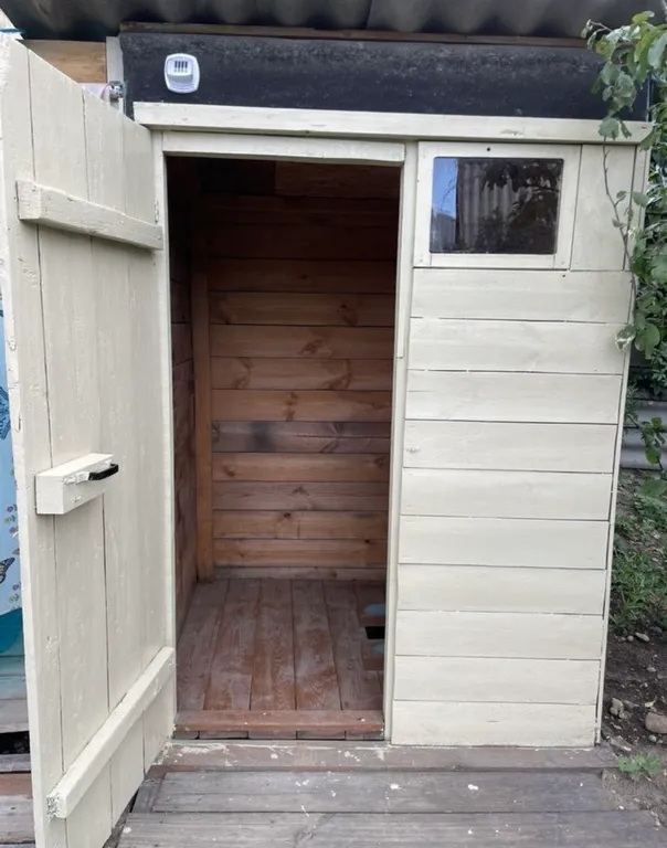 Деревенский домик с видом на Волгу