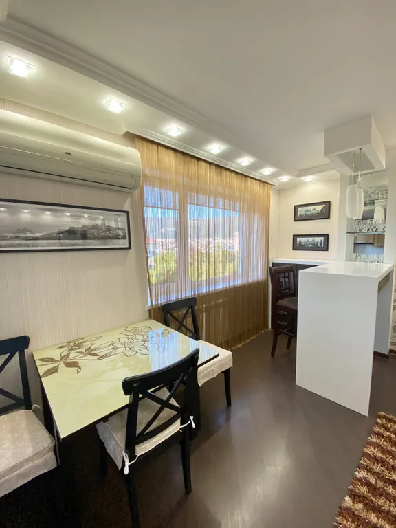 Квартира 2-комнатная Квартира — Геленджик