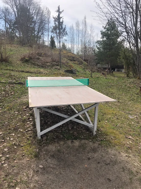 Дом на берегу озера