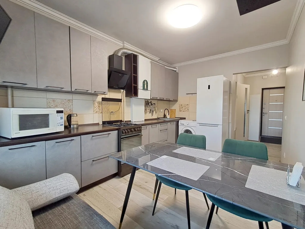 Люкс Янтарный у парка с автономным отоплением и парковкой