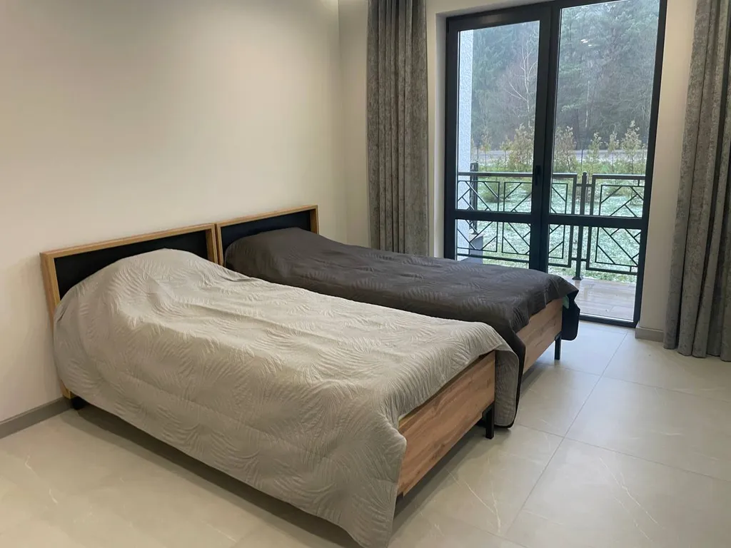 Для компании 6-8 человек Статусный современный гостевой дом