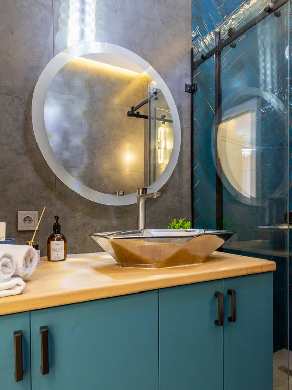 Новая квартира в центре левого берега