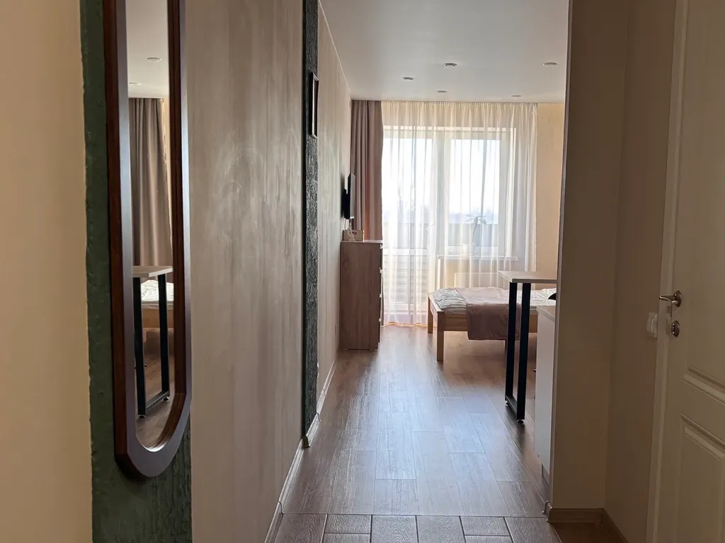 Просторная студия с атмосферой уюта и комфорта