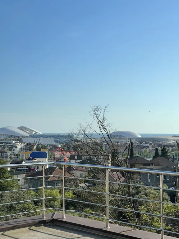 Дом с подогреваемым бассейном и 5 спальнями