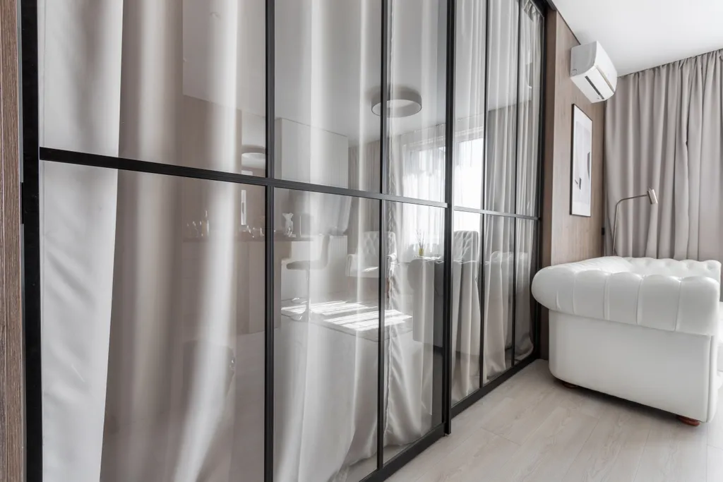 Современный апартамент с видом на парк Челюскинцев