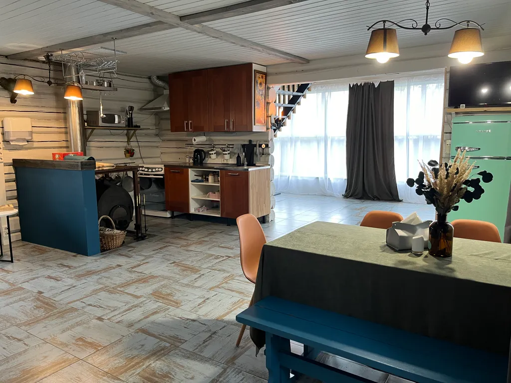 Дом с сибирским чаном, сауной и патио