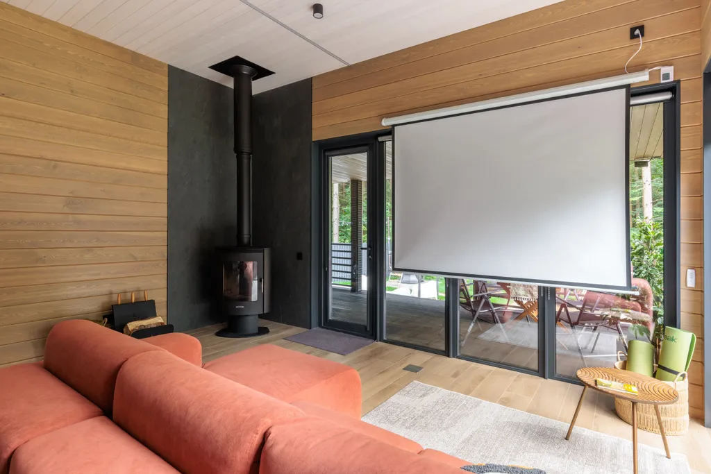 Приватный островок отдыха среди русского леса