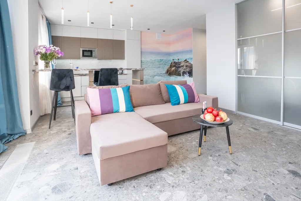 Парус Центральный пляж