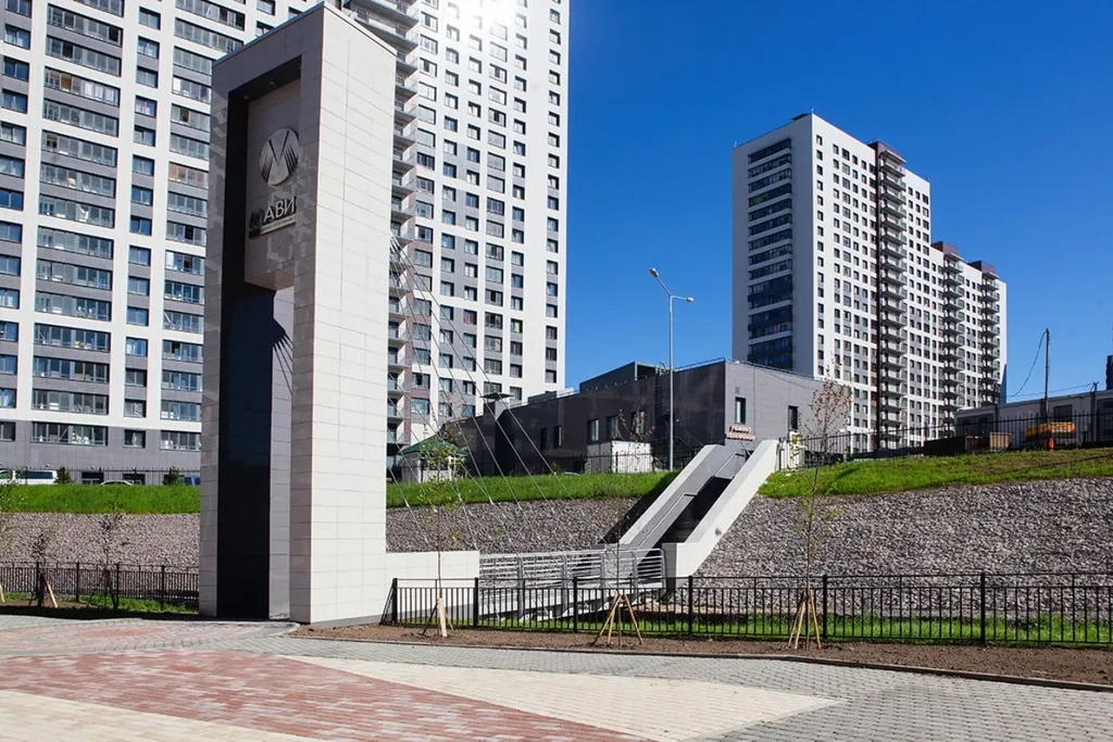 Студия у метро