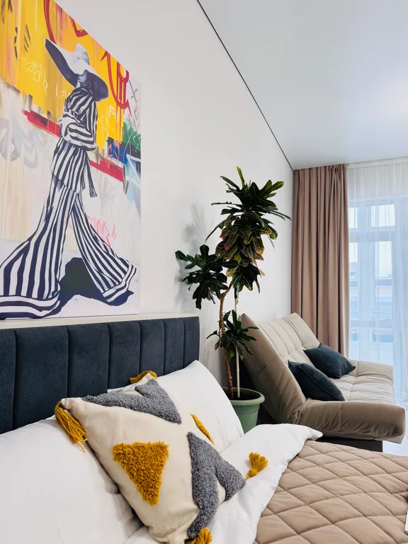 Просторная студия в элитной новостройке рядом с парком