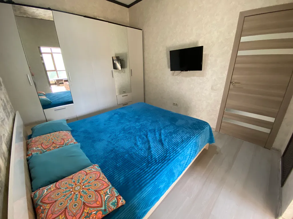 Квартира напротив подъёмника