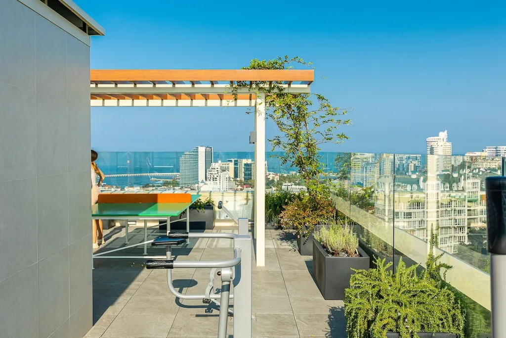 Апарт с панорамным видом на Дендрарий и Море в Элитном районе города