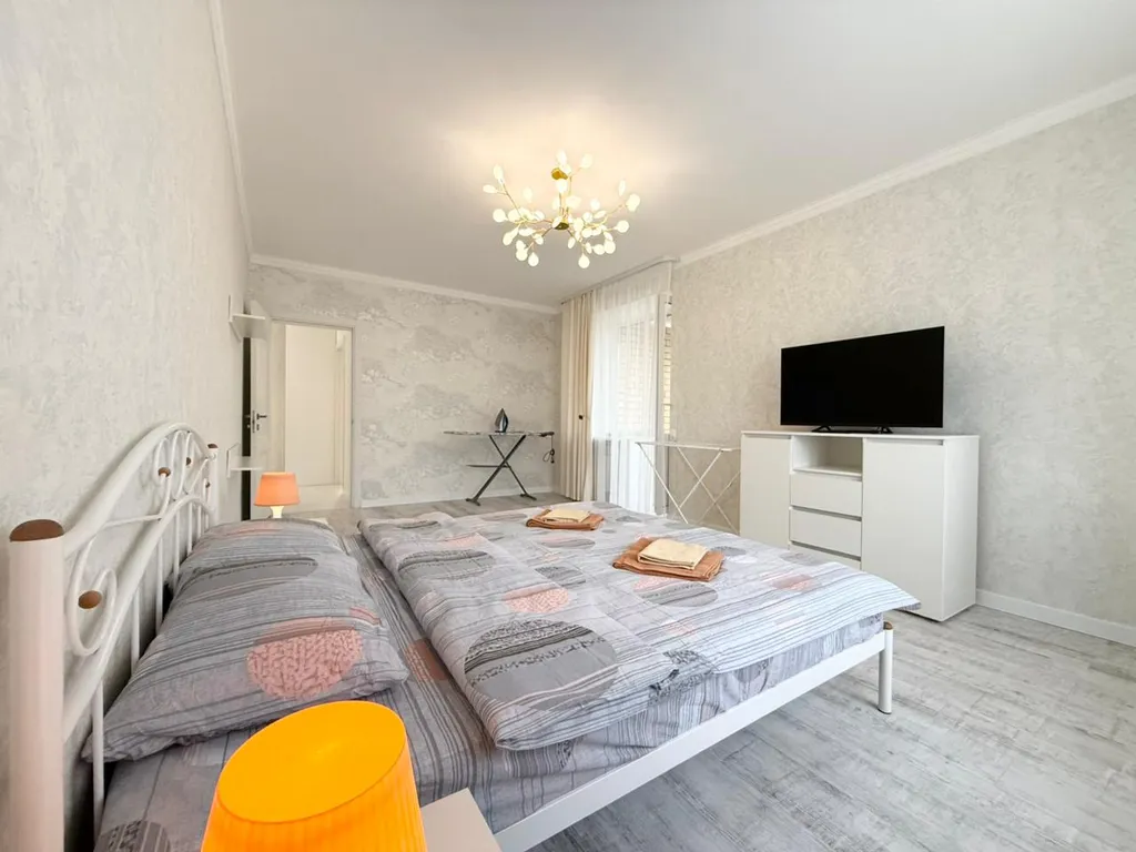 Квартира рядом с Дворцом Спорта