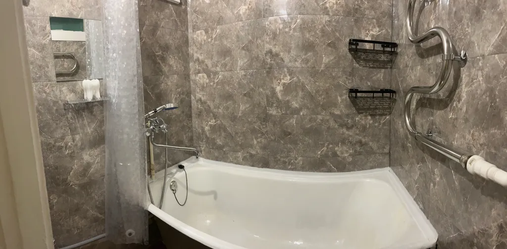 Теплая солнечная квартира