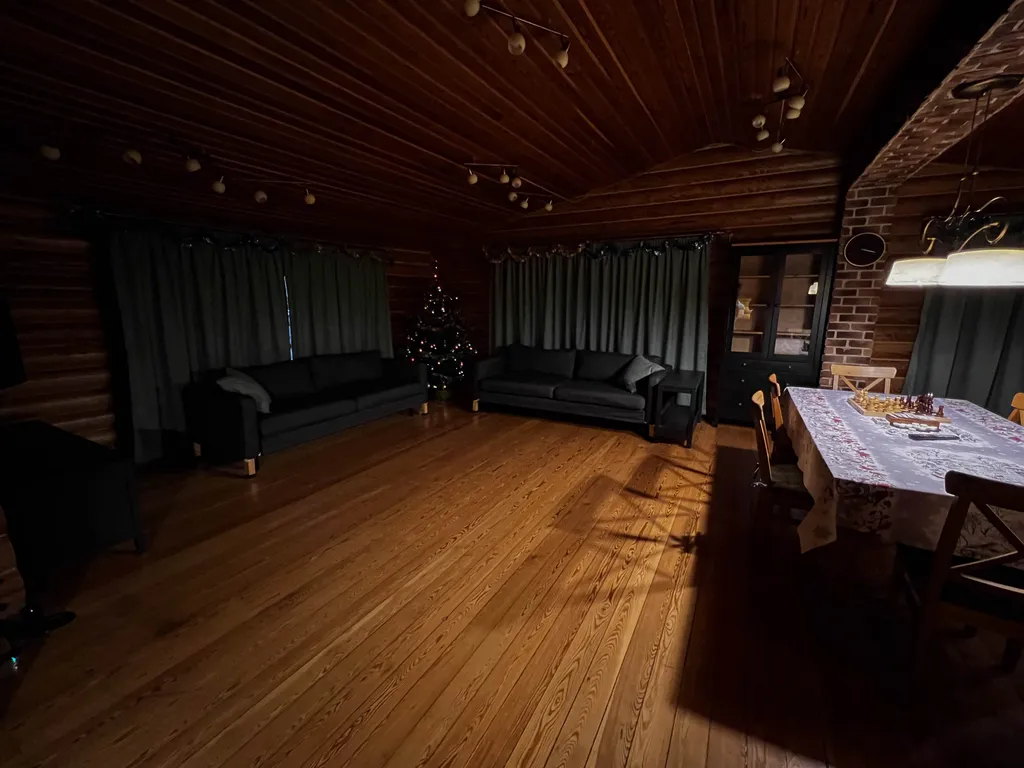 Коттедж Уютный дом из сибирской лиственницы — Санкт-Петербург