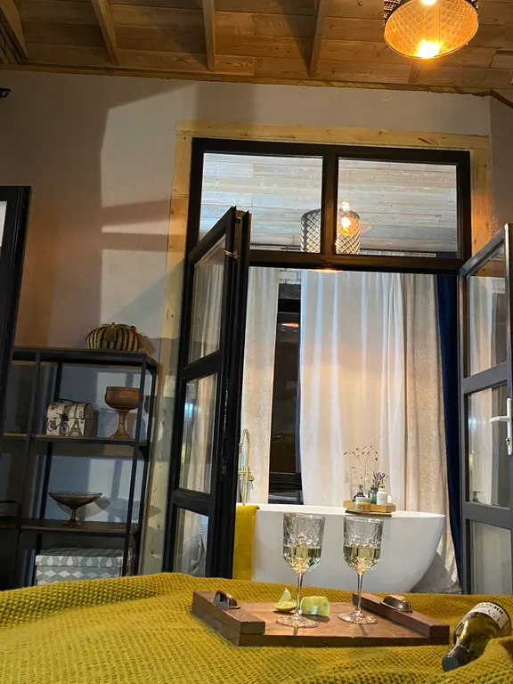 Семейный двухкомнатный номер -студио