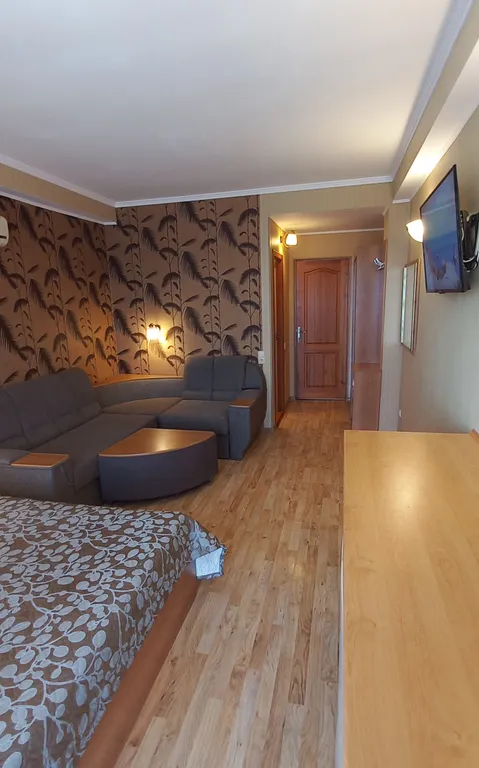 Комфортный номер Морская душа в 10 метрах от пляжа с видом на море