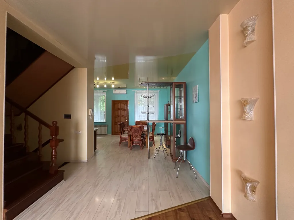 Таунхаус с роскошным видом на бухту Золотой Рог