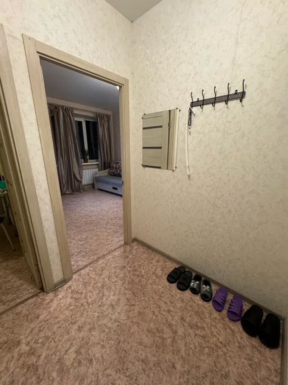 1-комнатная квартира в современном районе ЮГ2, возле поселка Рощинский