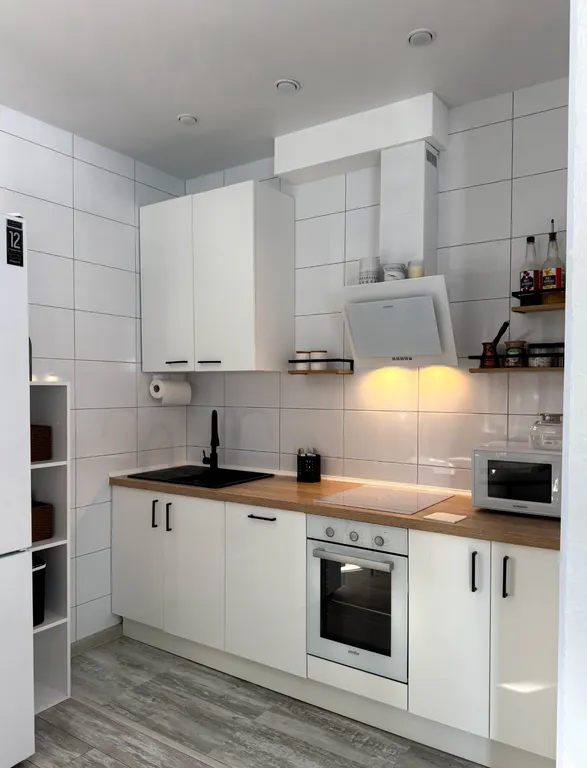 3-комнатный благоустроенный дом на берегу залива, 20 минут от города