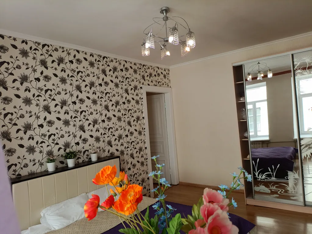 Евротрехкомнатная квартира у Невского