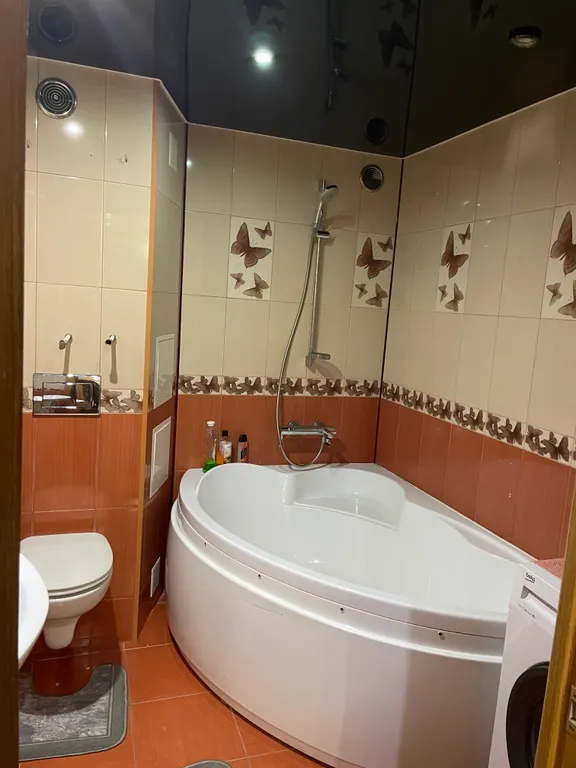 Уютная 2-комнатная квартира с видом на парк