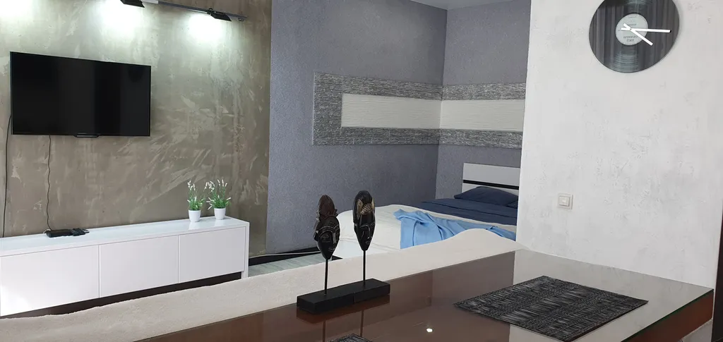 Дизайнерские апартаменты-лофт Радуга