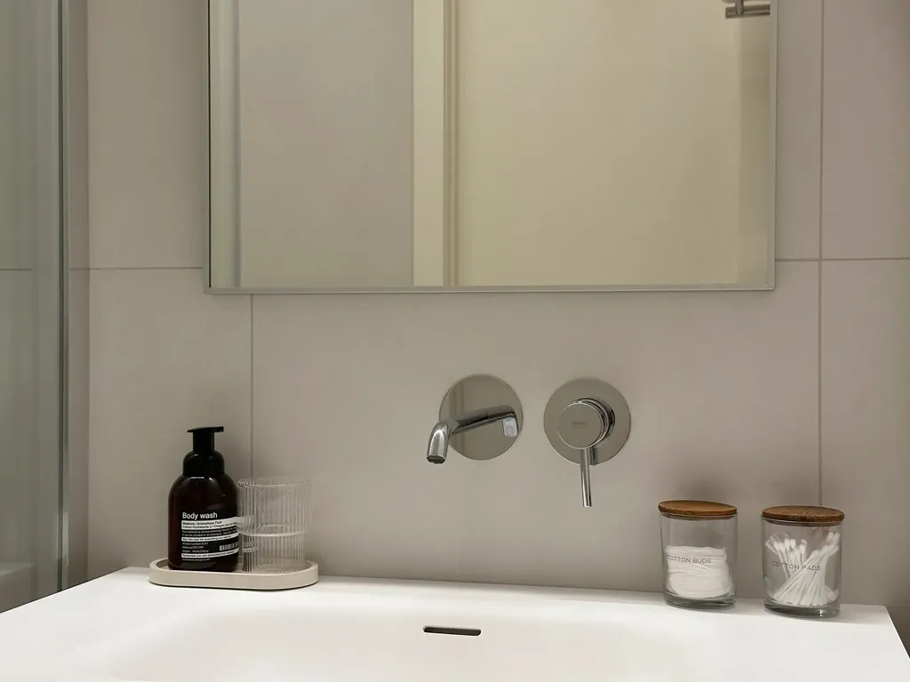 Дизайнерские апартаменты с видом на город и центр