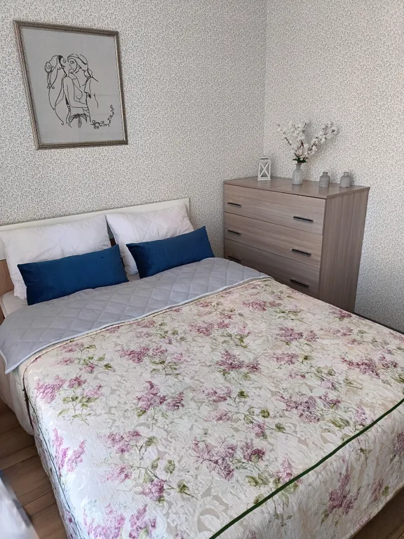 Комфортная квартира в новом доме в самом центре города — аренда посуточно в Кемерово