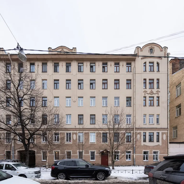 Улучшенная студия в 10 минутах от Горьковской