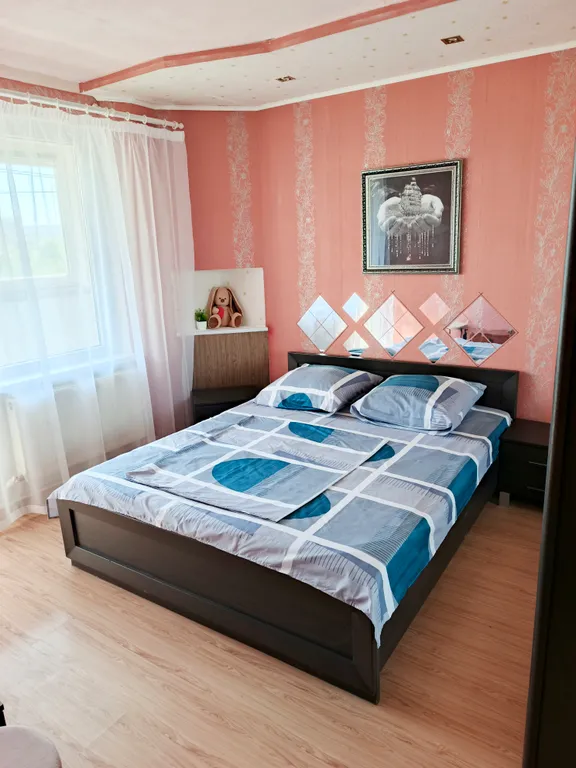 Квартира Уютная большая квартира возле парка победы — Севастополь