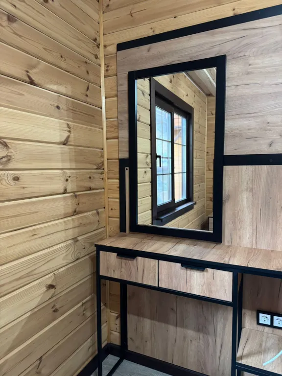 Дом с баней у гор