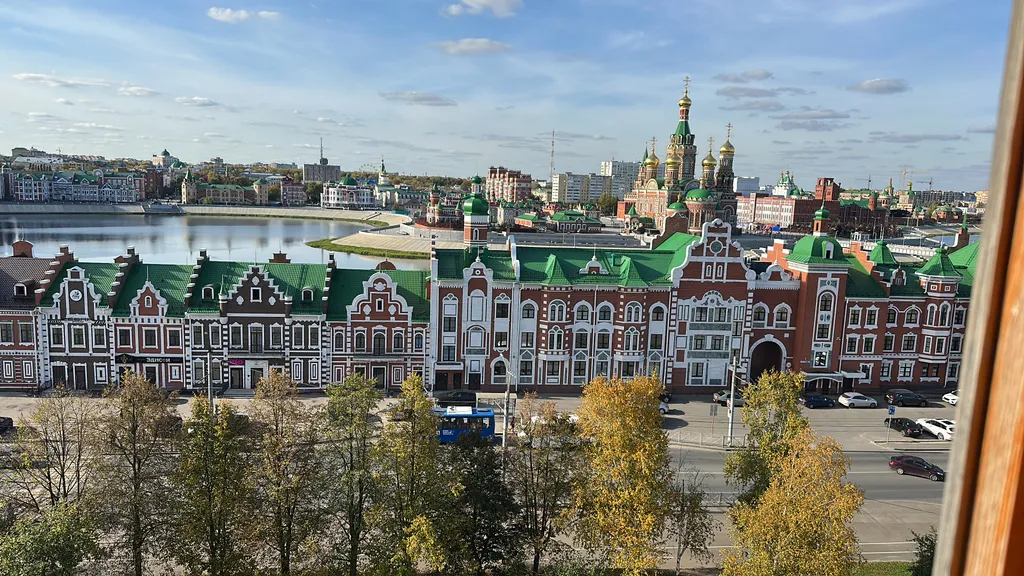 Двухкомнатная квартира с шикарным видом на набережную — аренда посуточно в Йошкар-Ола