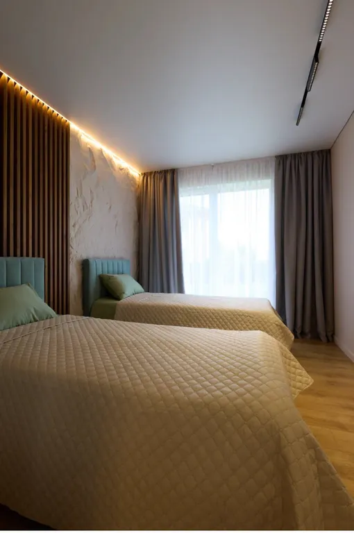 Дом с сауной и террасой а видом на сад