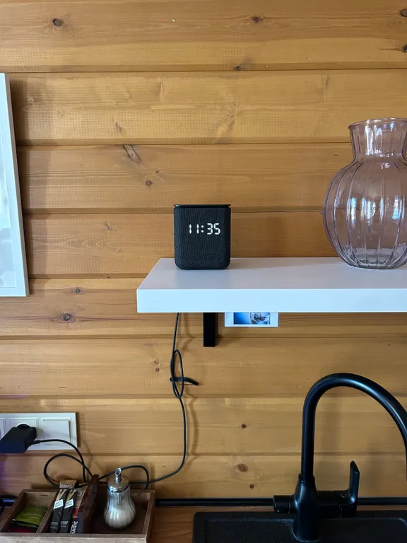 Дом в лесу с баней и видом на Волгу